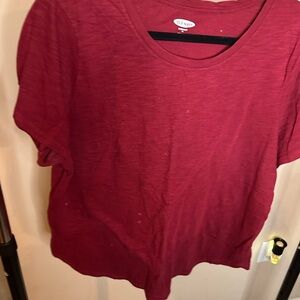 Old Navy Women's Short Sleeve Tee in Deep burgundy